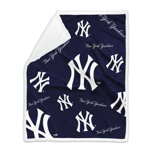 New york 2025 yankees sherpa blanket