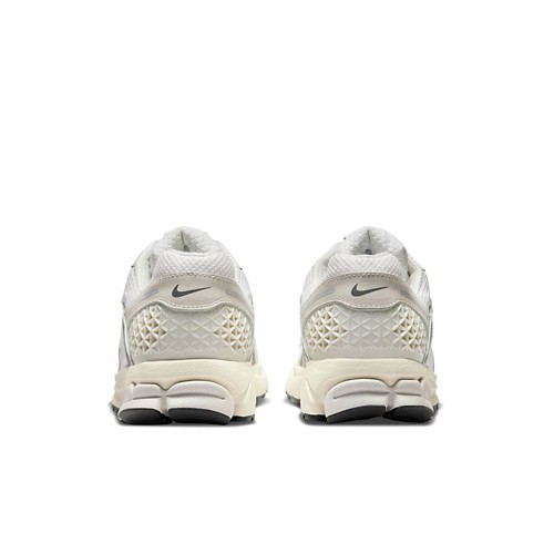 Men's Nike Zoom Vomero 5 Sneakers