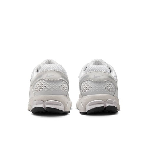 Women's Nike Zoom Vomero 5 Sneakers