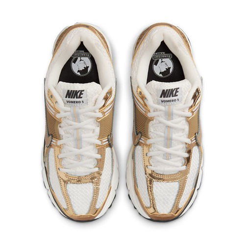 Women's Nike Zoom Vomero 5 Sneakers
