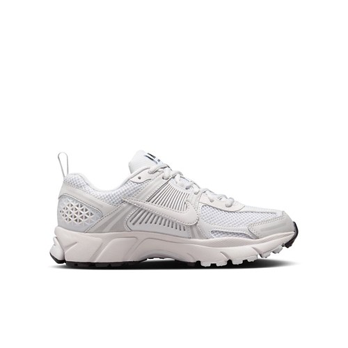 Big Kids' Nike Vomero 5 Sneakers