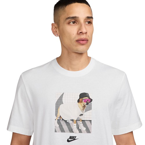 Nike Men s Sportswear T Shirt White