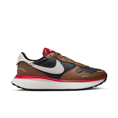 Women's Nike Phoenix Waffle Leather Sneakers