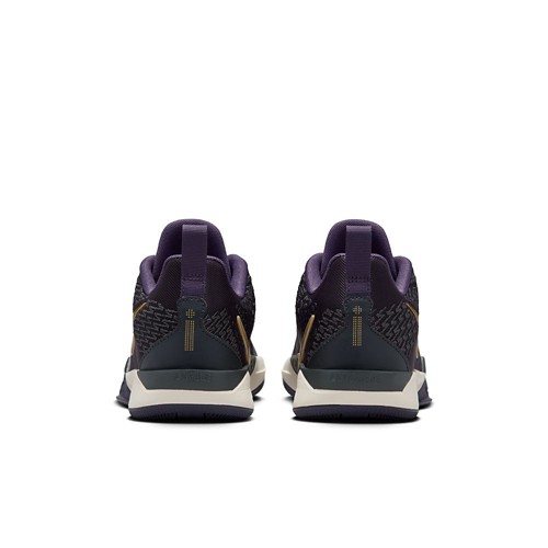 Girls' Nike Sabrina 2 Girls' Nike Sabrina 2