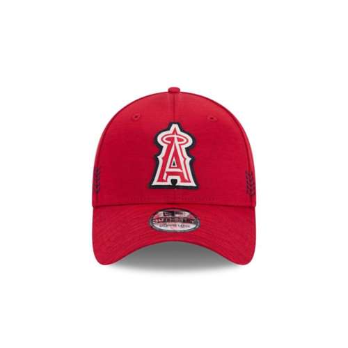 New Era Los Angeles Angels 2024 Clubhouse 39Thirty Flexfit Hat