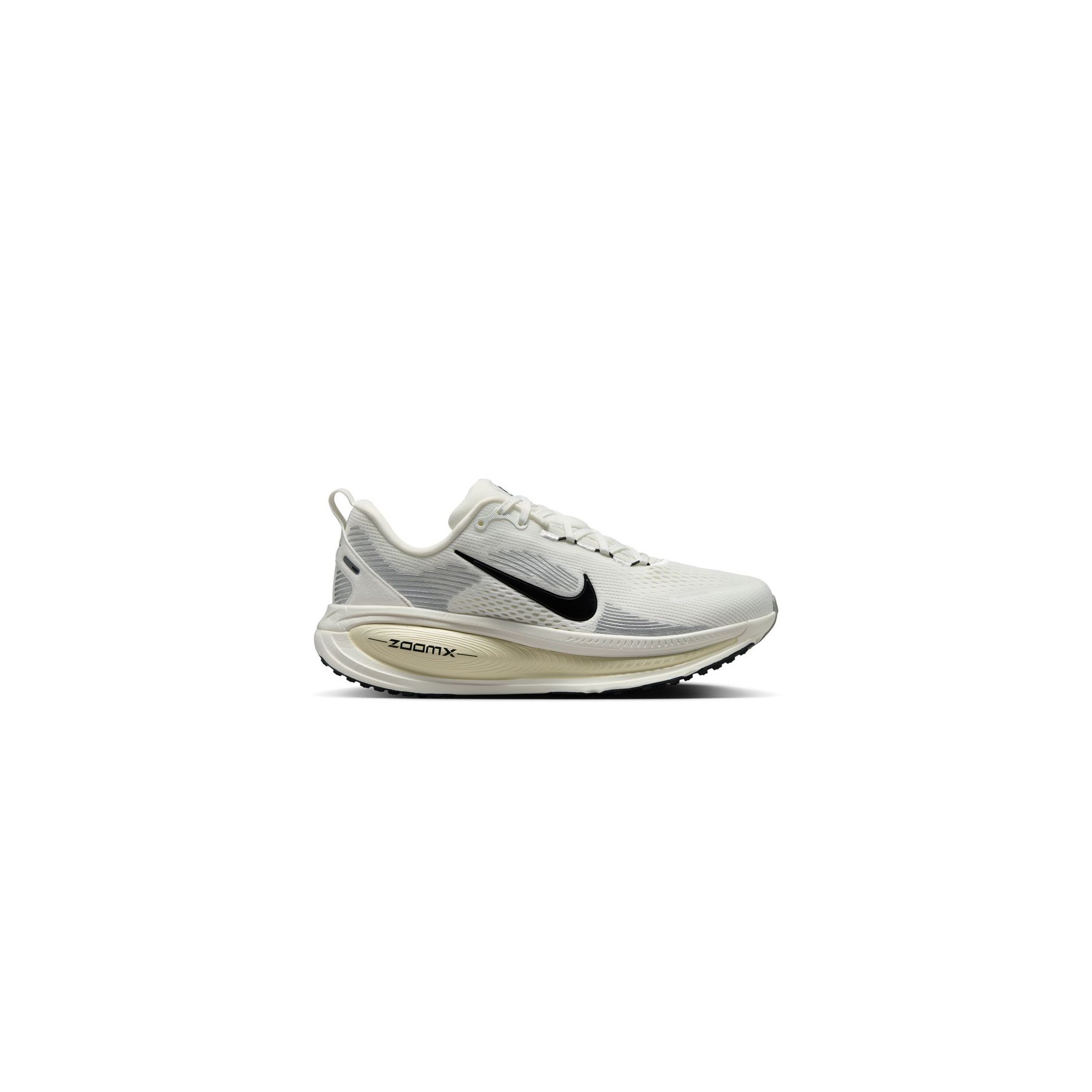 Women's Nike Zoom Vomero 5 Sneakers
