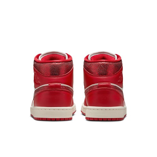 Women's Air Jordan 1 Mid Sneakers