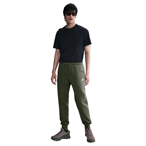 Men's Nike Club Joggers - Primary Image
