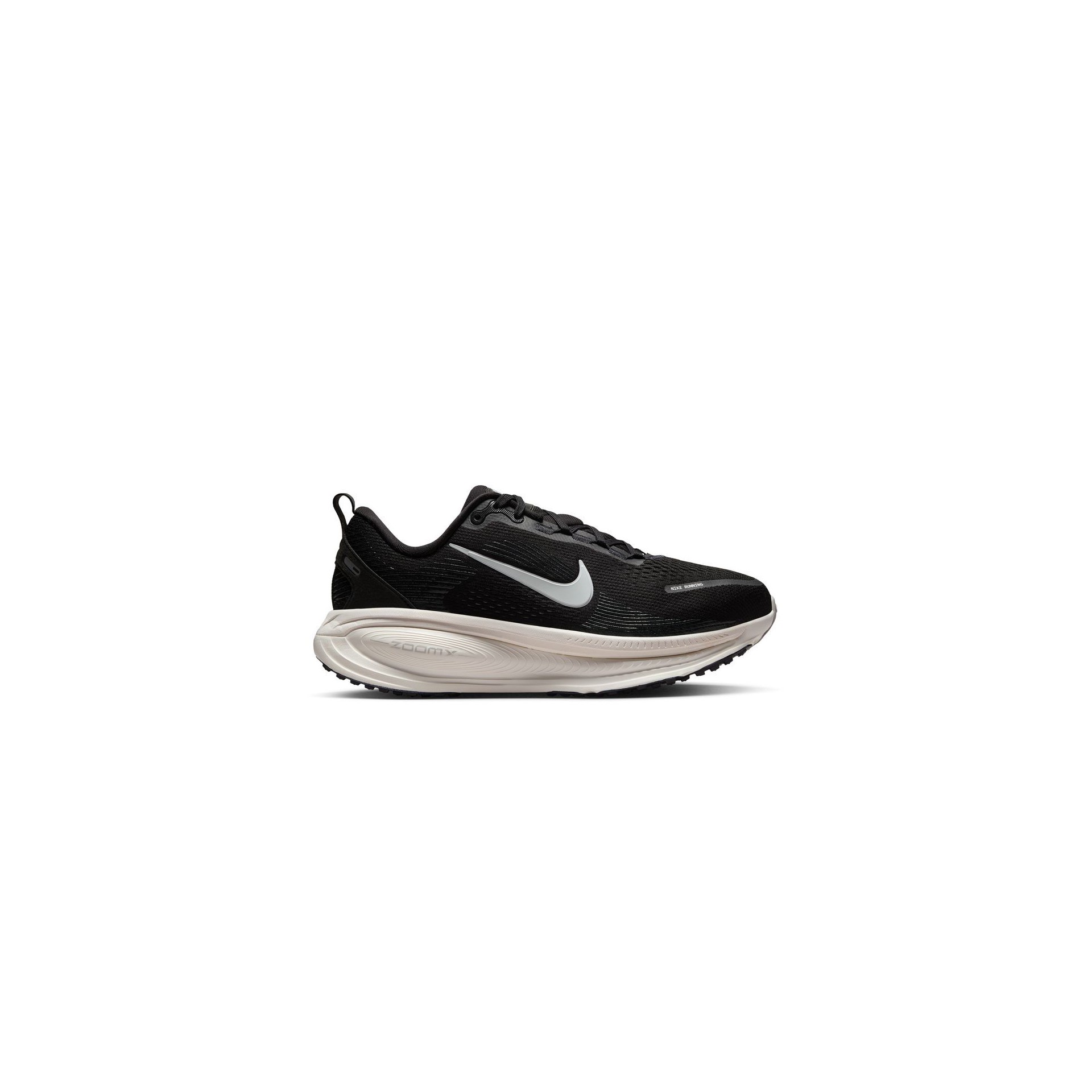 Women's Nike Vomero 18 Running Shoes