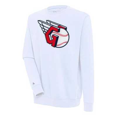 Buffalo Bills Antigua Women's Victory Crewneck Chenille Pullover Sweatshirt  - Red