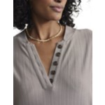 Women's Varley Lottie Placket Long Sleeve V-Neck Shirt - Thumbnail 2 of 3