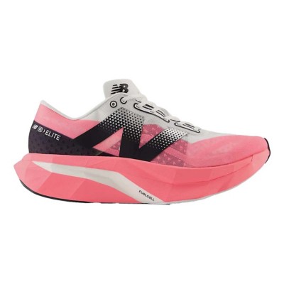 ニューバランス FuelCell SuperComp Trainer​ v4 New Balance M SuperComp Trainer v4 Black/Black