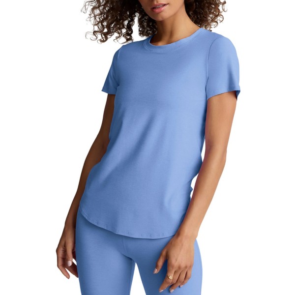 Women's Beyond Yoga On the Down Low T-Shirt 2XLarge Flower Blue Heather