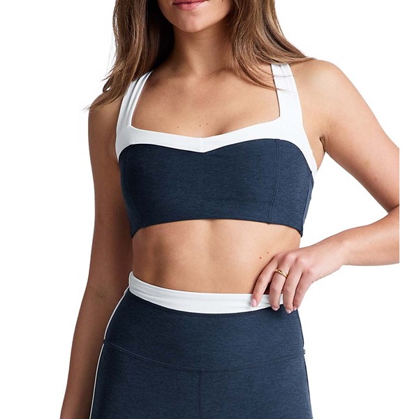 Women's Beyond Yoga Trophy Sports Bra Medium Nocturnal Navy