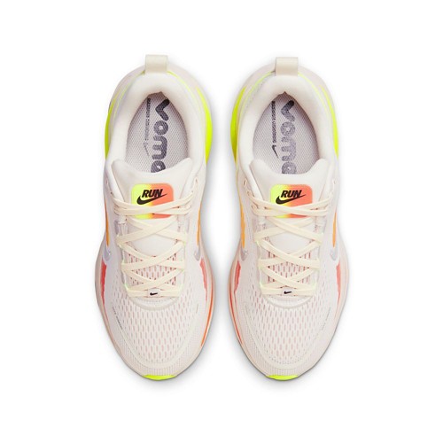 Women's Nike Vomero 18 Running Shoes