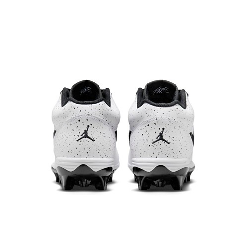Men's Jordan Stadium 90 Low TD Molded Football Cleats