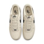 Men's Nike Air Force 1 '07 LV8 Sneakers - Thumbnail 2 of 5