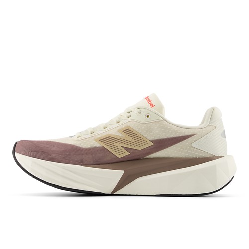 Women's On Cloudnova Form 2 Running Shoes