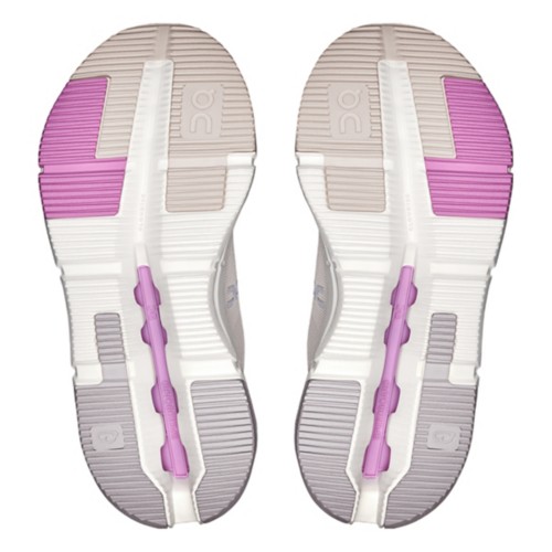 Women's On Cloudnova Form 2 Shoes