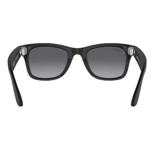 Ray-Ban Meta Wayfarer Sunglasses