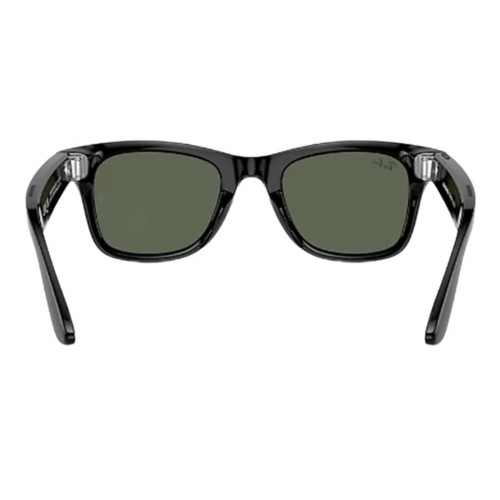 Ray-Ban Meta Wayfarer Sunglasses