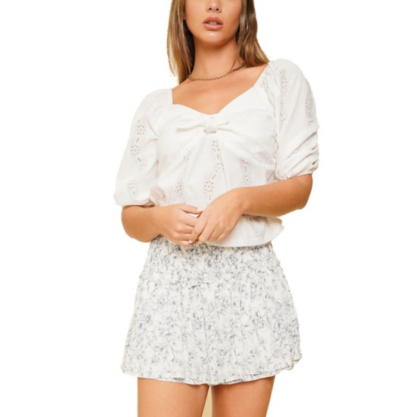 Women's Hem & Thread Sweetheart Neck Crop Top product image