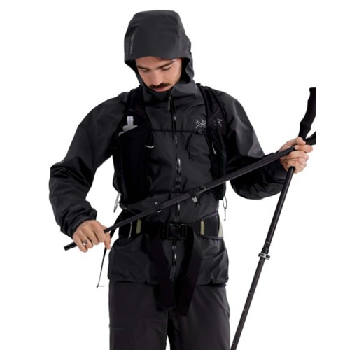 Men's Arc'teryx Beta Hooded Shell Jacket - Primary Image