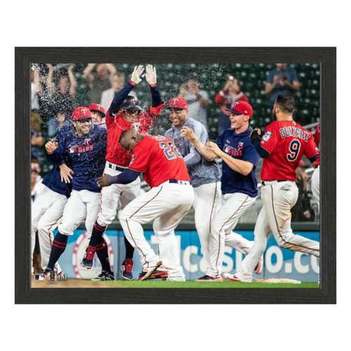 Minnesota Twins Fan Shop at Eden Prairie SCHEELS