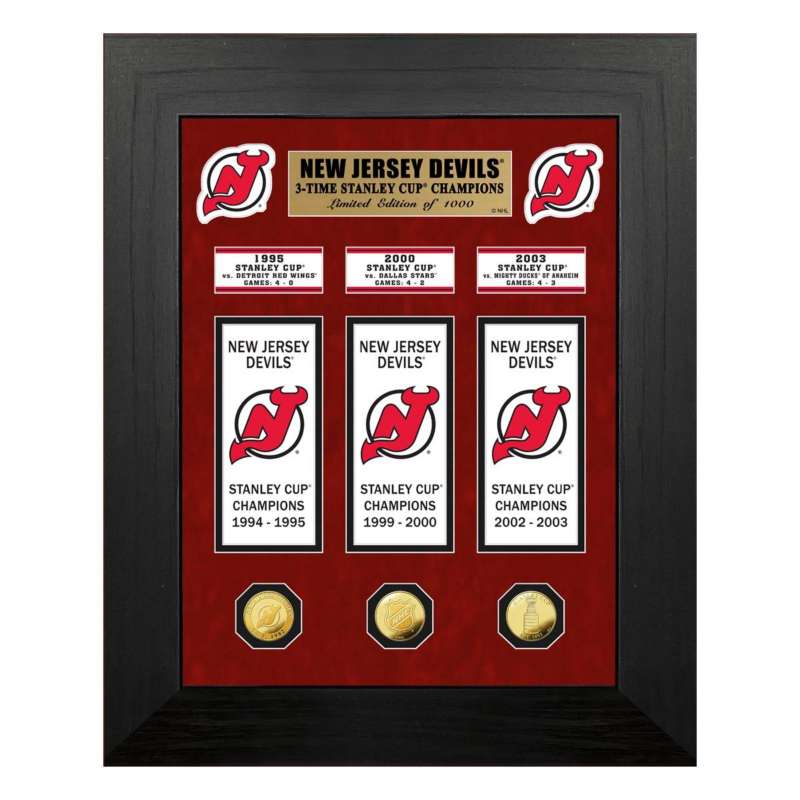 The Highland Mint - New Jersey Devils Stanley Cup Deluxe Banner