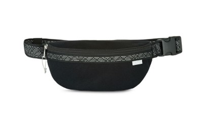 chacos fanny pack