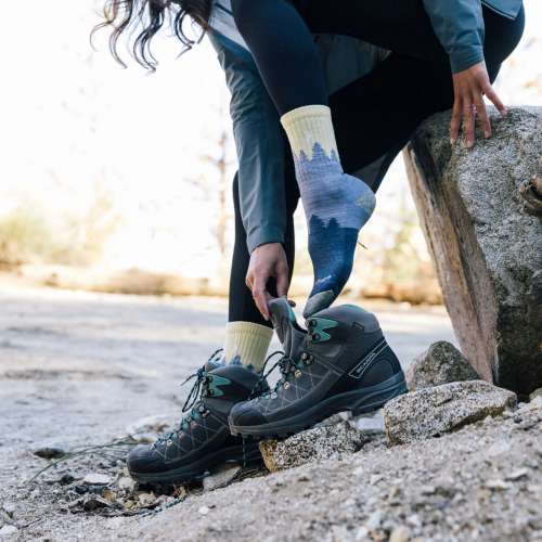Women's Darn Tough Treeline Micro Crew Midweight Ankle Hiking Socks