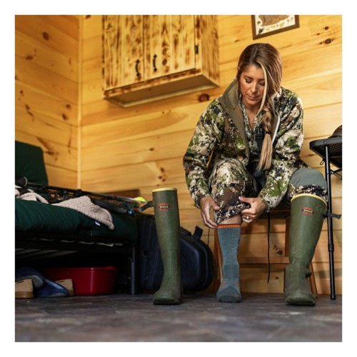 Women's Darn Tough Lightweight Crew Hunting Socks - Primary Image