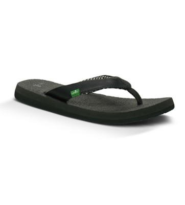 white sanuk flip flops