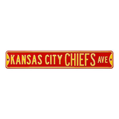 KC Chiefs Gear at Overland Park SCHEELS