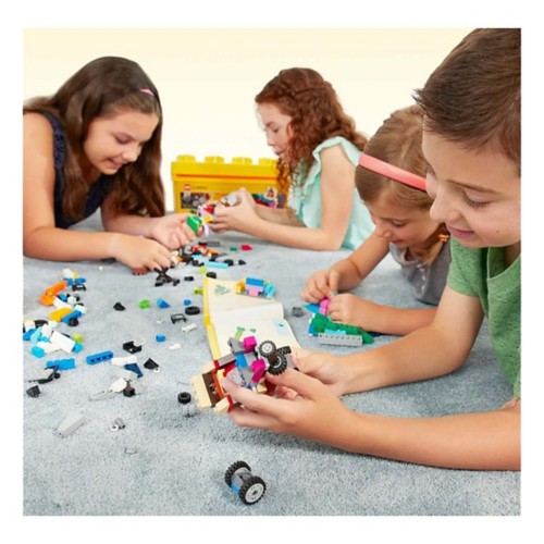 LEGO® Classic Medium Creative Brick Box 10696 Building Set