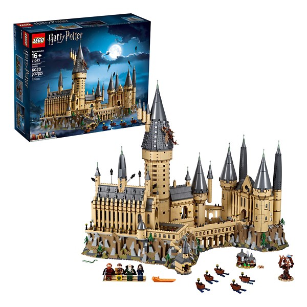 LEGO Harry Potter Hogwarts Castle 71043 Building Set