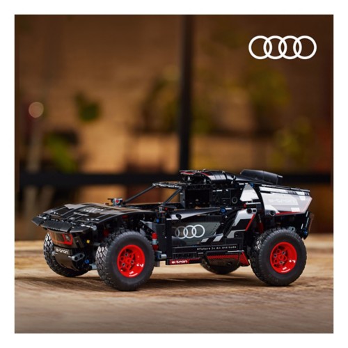 LEGO Technic Audi RS Q e-tron 42160 Building Set - Primary Image