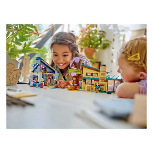 LEGO Friends 42620 Le Case di Olly e Paisley, Giochi per Bambini