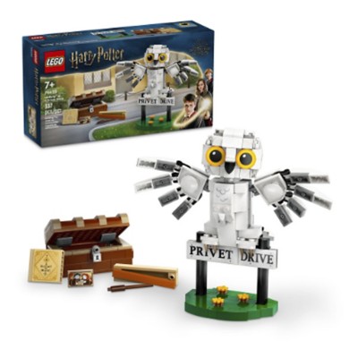 LEGO Harry Potter Hedwig at 4 Privet Drive 76425 Building Set