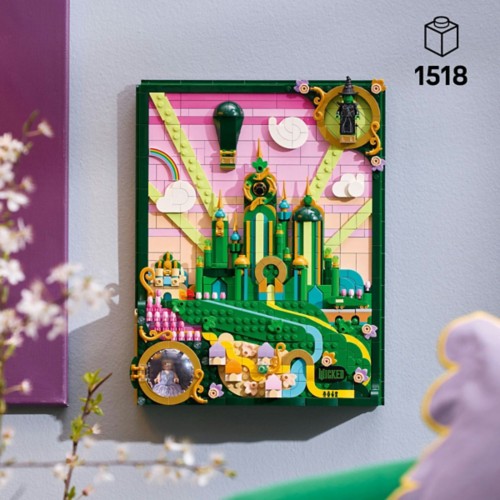 LEGO Wicked Emerald City Wall Art 75685 Building Set