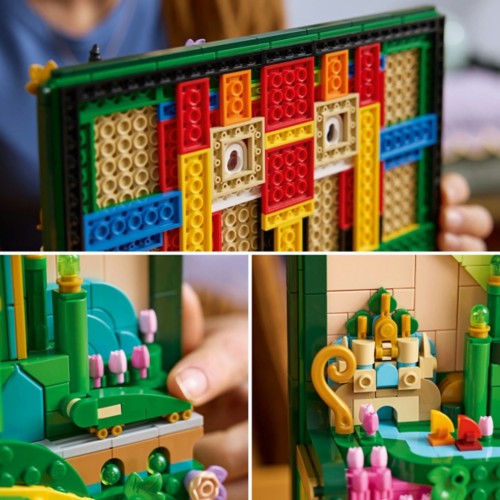 LEGO Wicked Emerald City Wall Art 75685 Building Set
