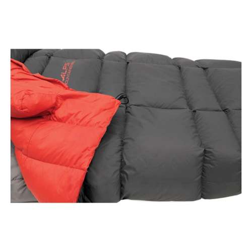 ALPS Mountaineering Pinnacle Quilt