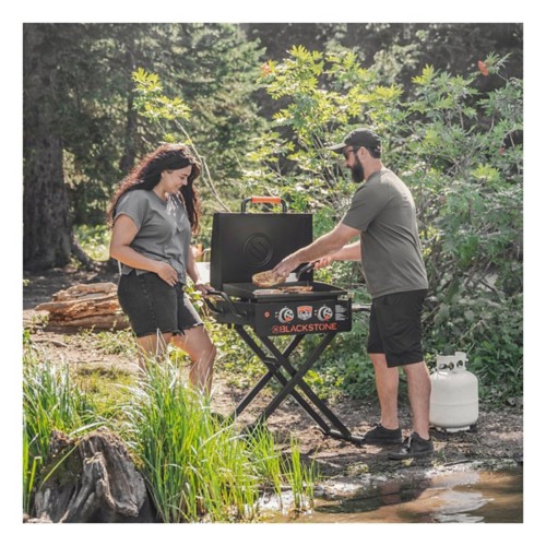 BLACKSTONE ON THE GO グリル Blackstone On The Go Tailgator Grill Griddle Combo with
