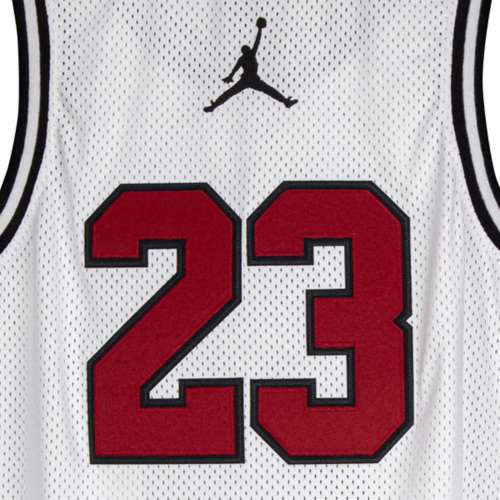 Happy birthday Michael Jordan 23 Chicago Bulls Fan Gifts T-Shirt