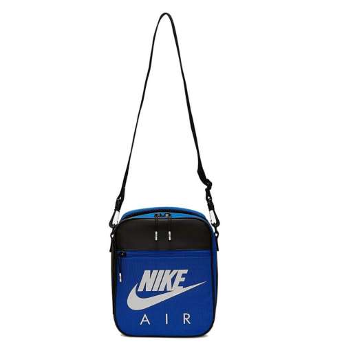 Nike Classic All Over Print Lunch Bag