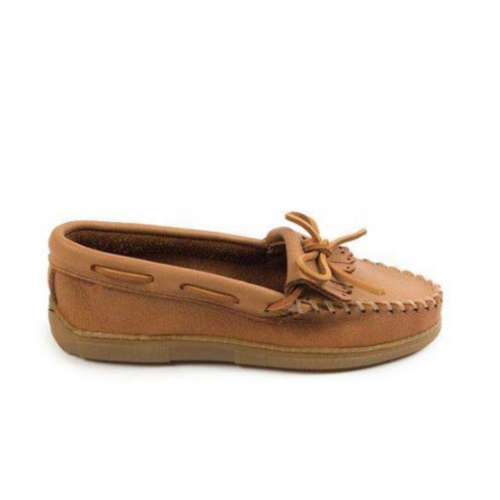 Minnetonka hot sale loafers womens