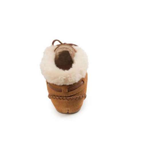 Minnetonka chrissy slipper online bootie