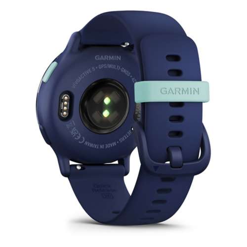 Garmin's Vivoactive 5 GPS watch packs the features you know but