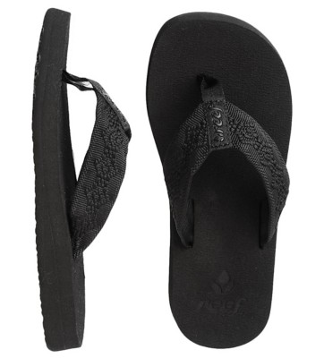 black reef sandals