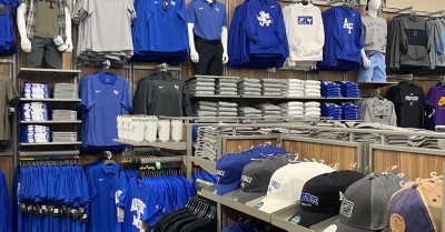 air force clothing store